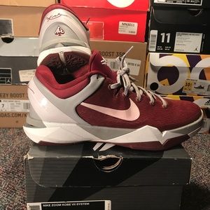 Nike Kobe 7 VII Lower Merion Aces Size 11